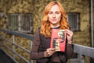 Bylo nás kolem stovky, říká Lucie Strachová, která vyrostla v kutnohorské sektě - Novinky